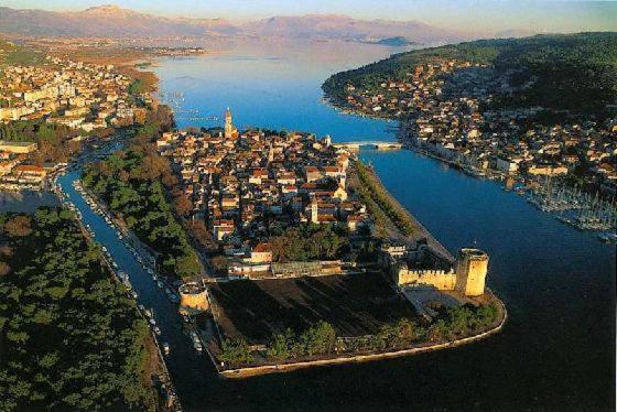 Apartment Pepica Trogir Rom bilde