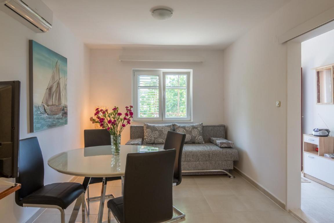 Apartment Pepica Trogir Eksteriør bilde