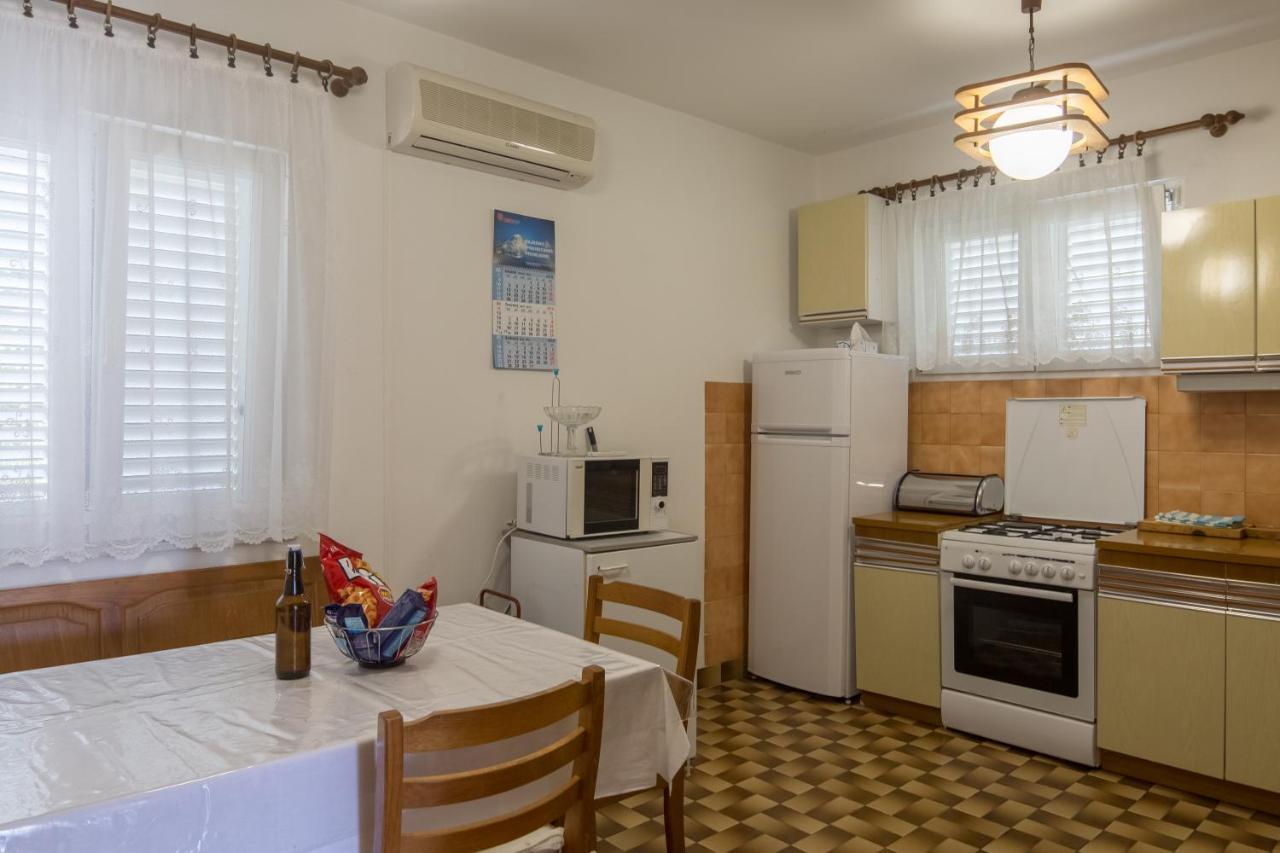 Apartment Pepica Trogir Eksteriør bilde