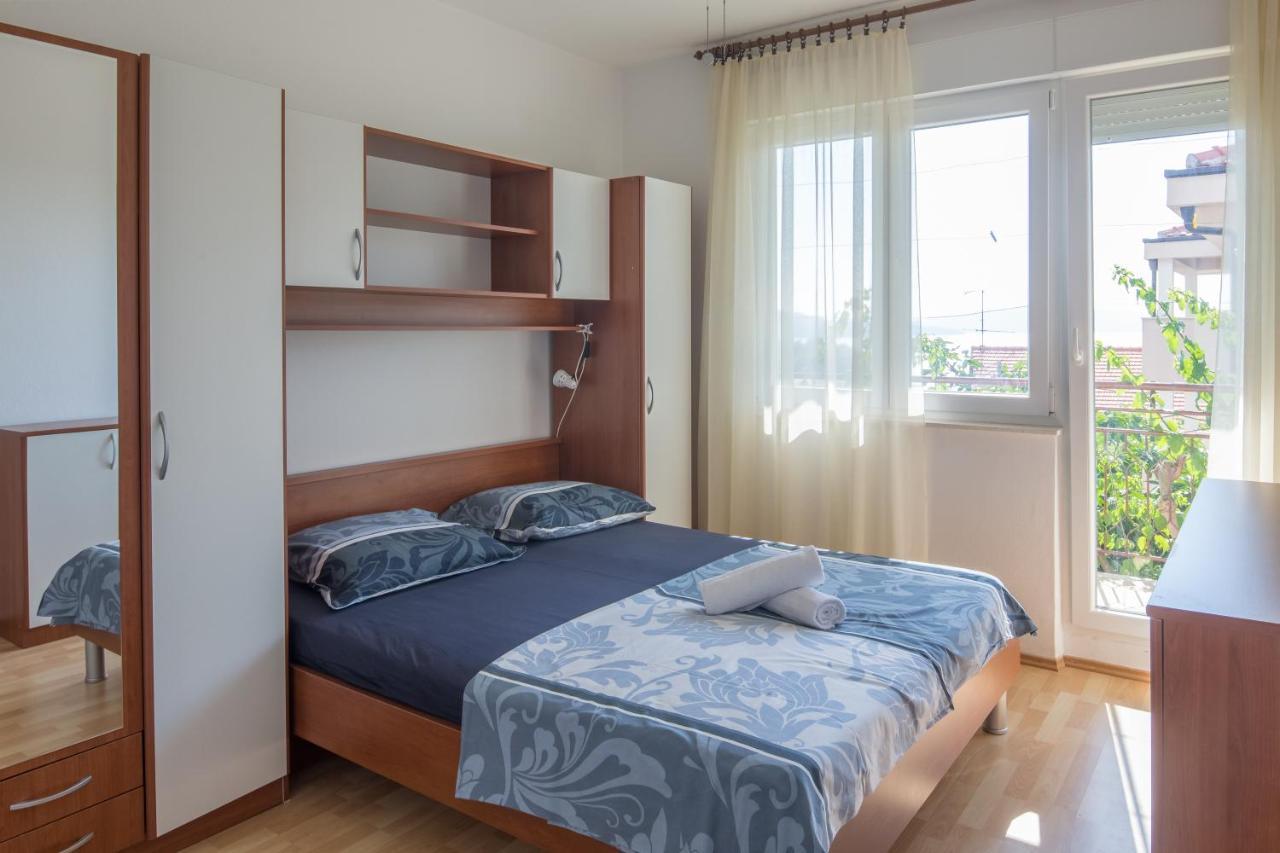 Apartment Pepica Trogir Eksteriør bilde
